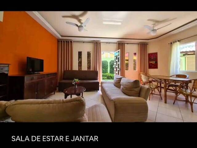 #7 - Casa em condomínio para Venda em Cabo Frio - RJ