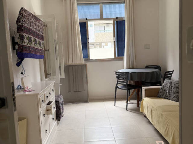 Apartamento para Venda em Cabo Frio - 5