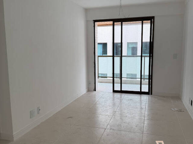 #25 - Apartamento para Venda em Cabo Frio - RJ - 1