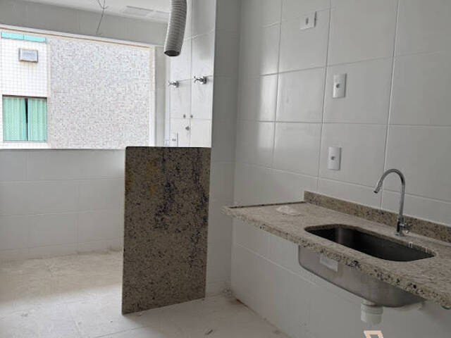 Apartamento para Venda em Cabo Frio - 4