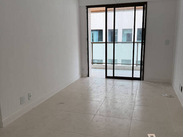 #25 - Apartamento para Venda em Cabo Frio - RJ - 2