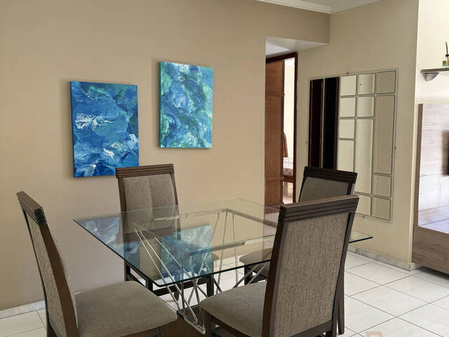 #39 - Apartamento para Venda em Cabo Frio - RJ