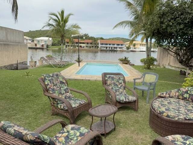#70 - Casa para Venda em Cabo Frio - RJ