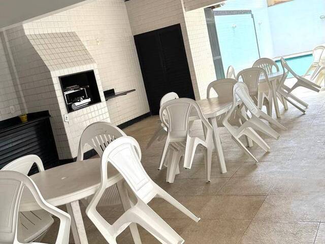 #427 - Apartamento para Venda em Cabo Frio - RJ - 2