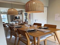 #190 - Apartamento para Venda em Cabo Frio - RJ